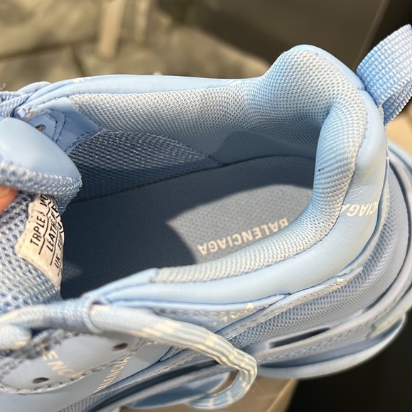 Balenciaga Triple S Sneaker - Picture 17 of 17